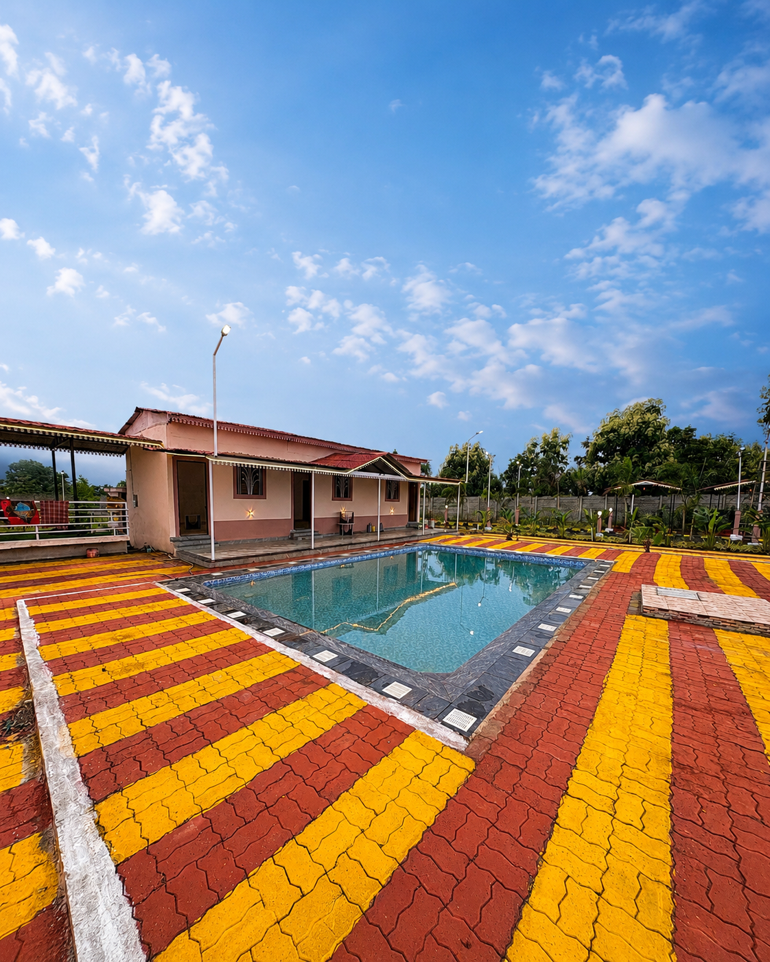 Swimming pool